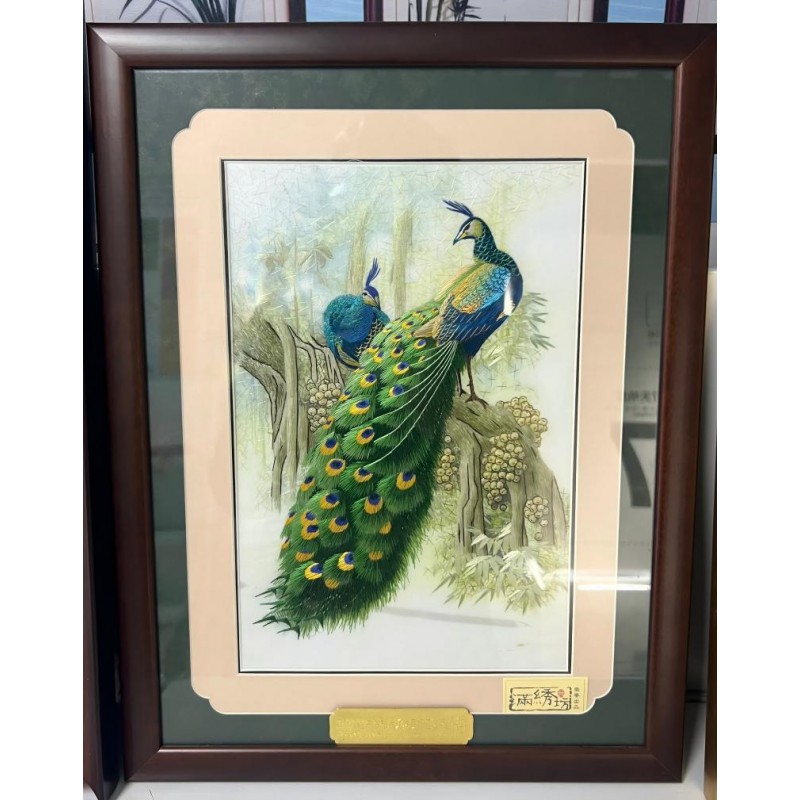 国家级非遗宁古塔满族刺绣“孔雀栖