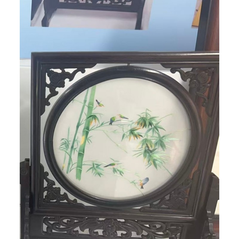 国家级非遗宁古塔满绣“竹+飞鸟”主