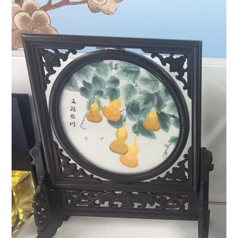 国家级非遗宁古塔满绣“五福临门”